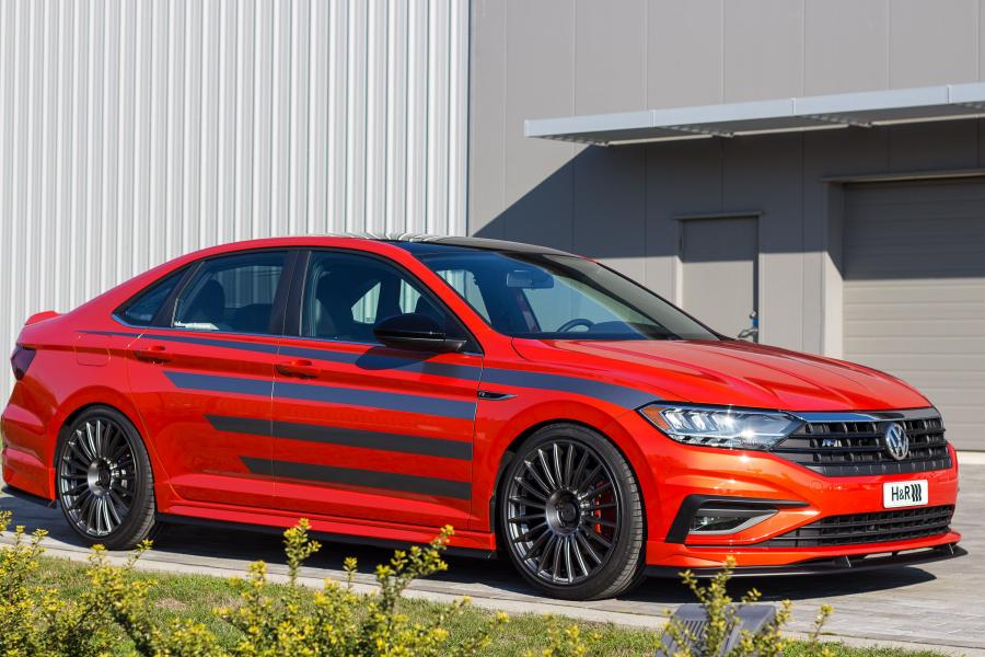  Volkswagen Jetta R-Line Special Springs by H&R 2018 года  (фото 7 из 7)